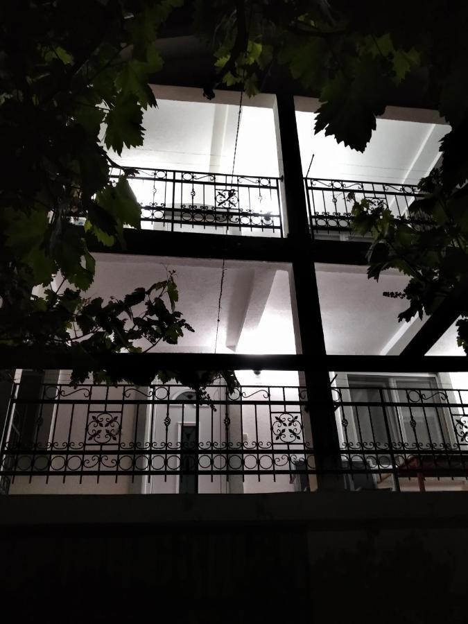 Aparttoni Dobra Voda Bagian luar foto