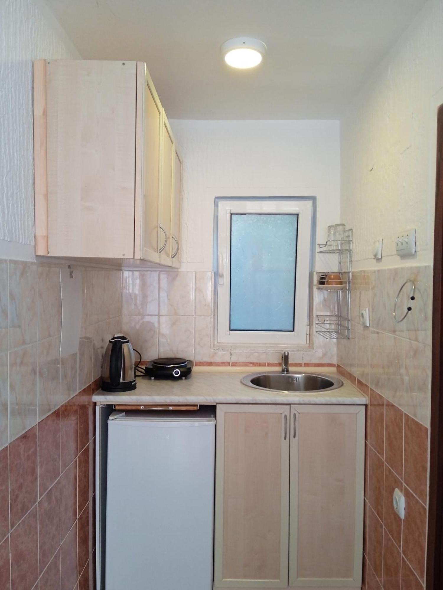 Aparttoni Dobra Voda Bagian luar foto